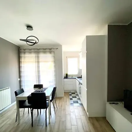 Civico 8 Lejlighed Bollate